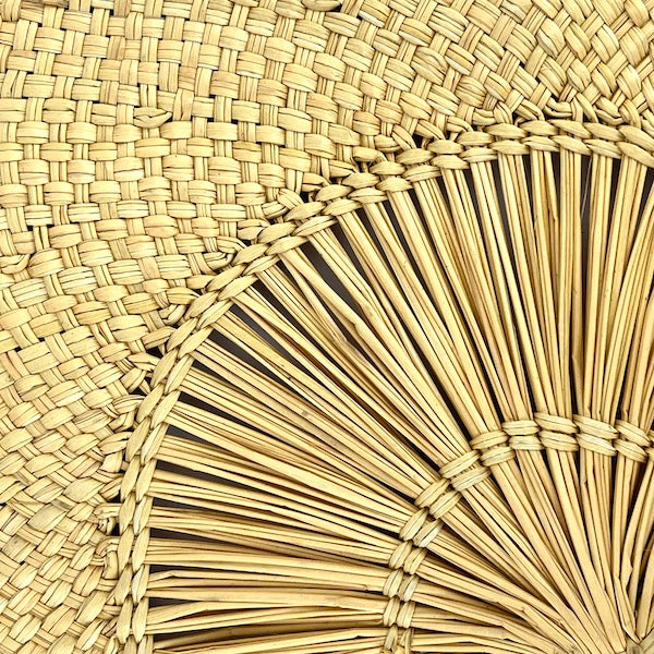 Abanico en Palma de Iraca Fina Natural