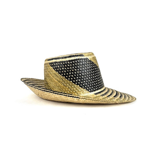 Sombrero-wayuu-negro-dorado